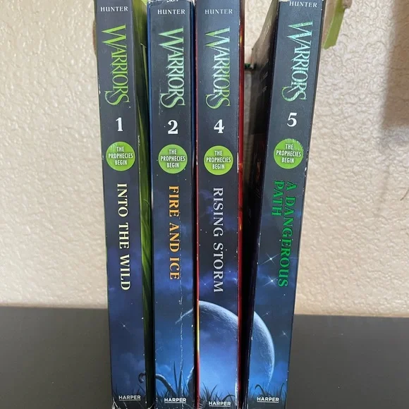 Warrior Cats: The Prophecies Begin - Picture 2 of 6